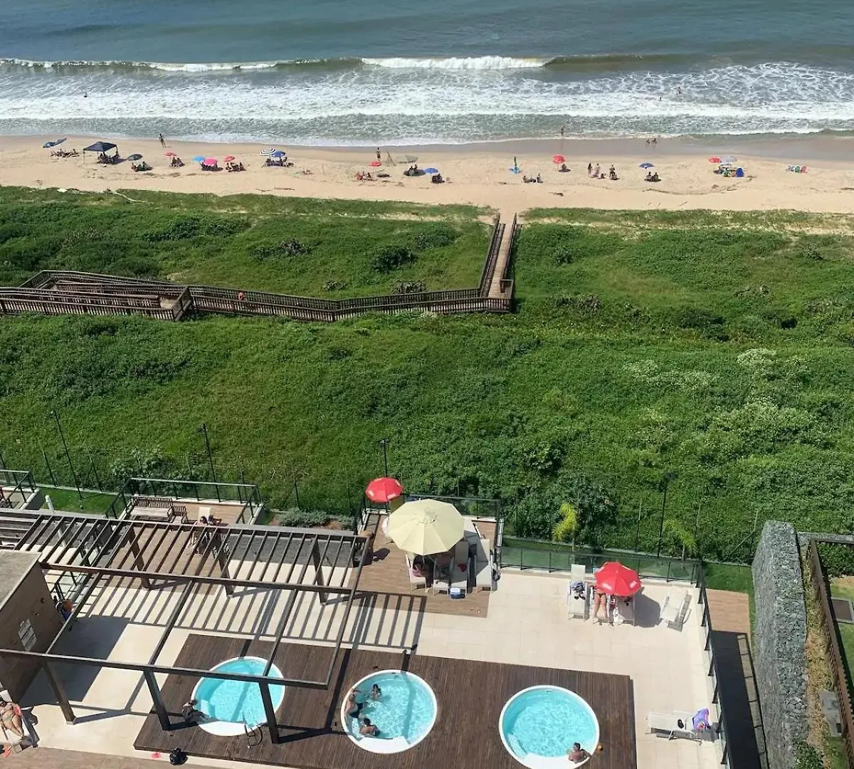Vila Acoriana Confort Club, Pe Na Areia 巴拉韦利亚 公寓